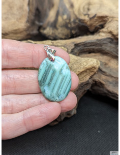 Pendentif de Calcédoine Saturne de 27.9 * 20.3 mm de La Bijouterie Minérale