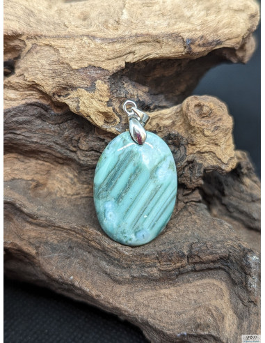 Pendentif de Calcédoine Saturne de 27.9 * 20.3 mm de La Bijouterie Minérale