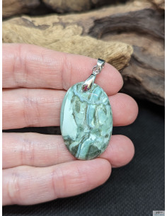 Pendentif de Calcédoine Saturne de 30.3 * 20.5 mm de La Bijouterie Minérale