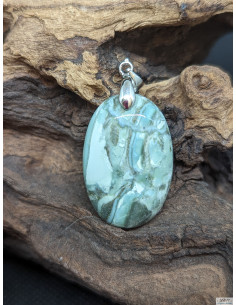 Pendentif de Calcédoine Saturne de 30.3 * 20.5 mm de La Bijouterie Minérale 2