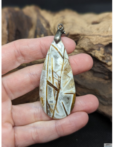 Pendentif Agate veine Wild Hopper de 56.1 * 24.7 mm de La Bijouterie Minérale