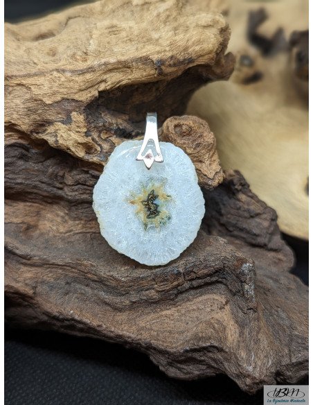 Pendentif en quartz solaire naturel de 30.1 x 26.9 mm de La Bijouterie Minérale