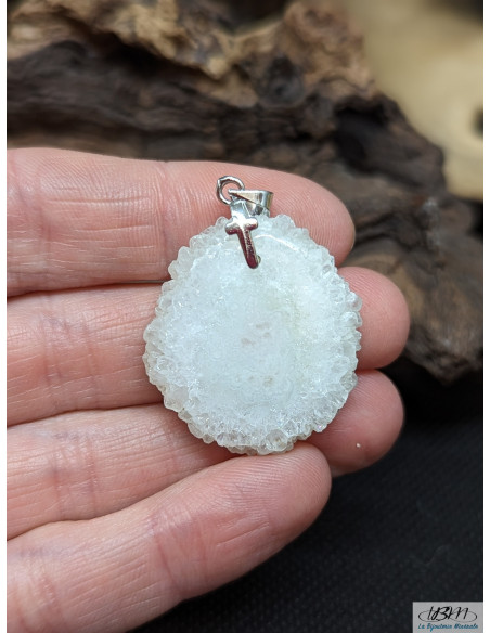 Pendentif en quartz solaire naturel de 28.4 x 25.8 mm de La Bijouterie Minérale