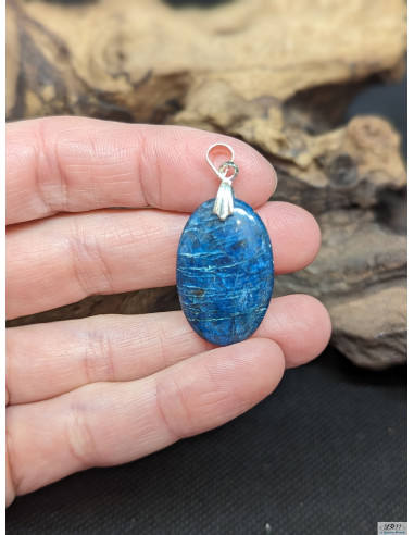 Pendentif cabochon en Shattuckite de 26.2 * 17.2 mm de La Bijouterie Minérale