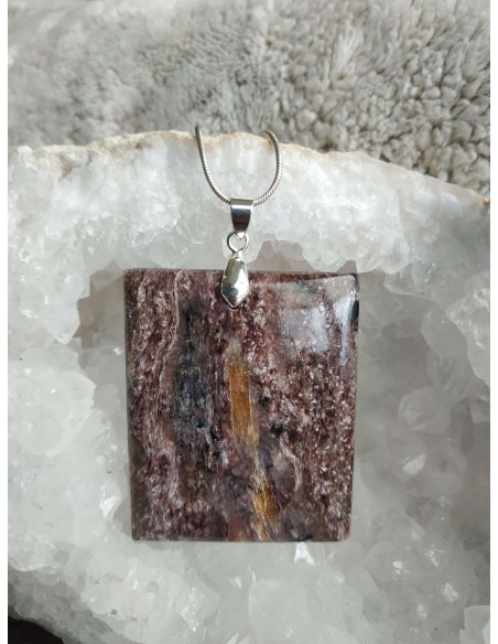 Pendentif trés grand en charoïte