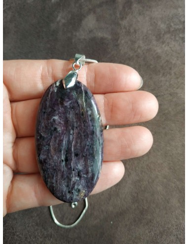 Pendentif en charoïte