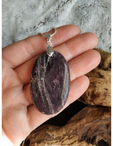 pendentif oval en charoite • Sister's Gemmes
