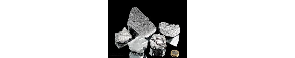 Pierre de Silicium • Vue par La Bijouterie Minérale • vente de minéraux et bijoux en pierre naturelle
